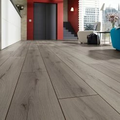 Laminat - Century Eiche grau - V4-Fuge - 7 mm 5 Laminat - Century Eiche grau - V4-Fuge - 7 mm -Baumarkt Verkaufsgeschäft 2638000400 03 1600Wx1600H