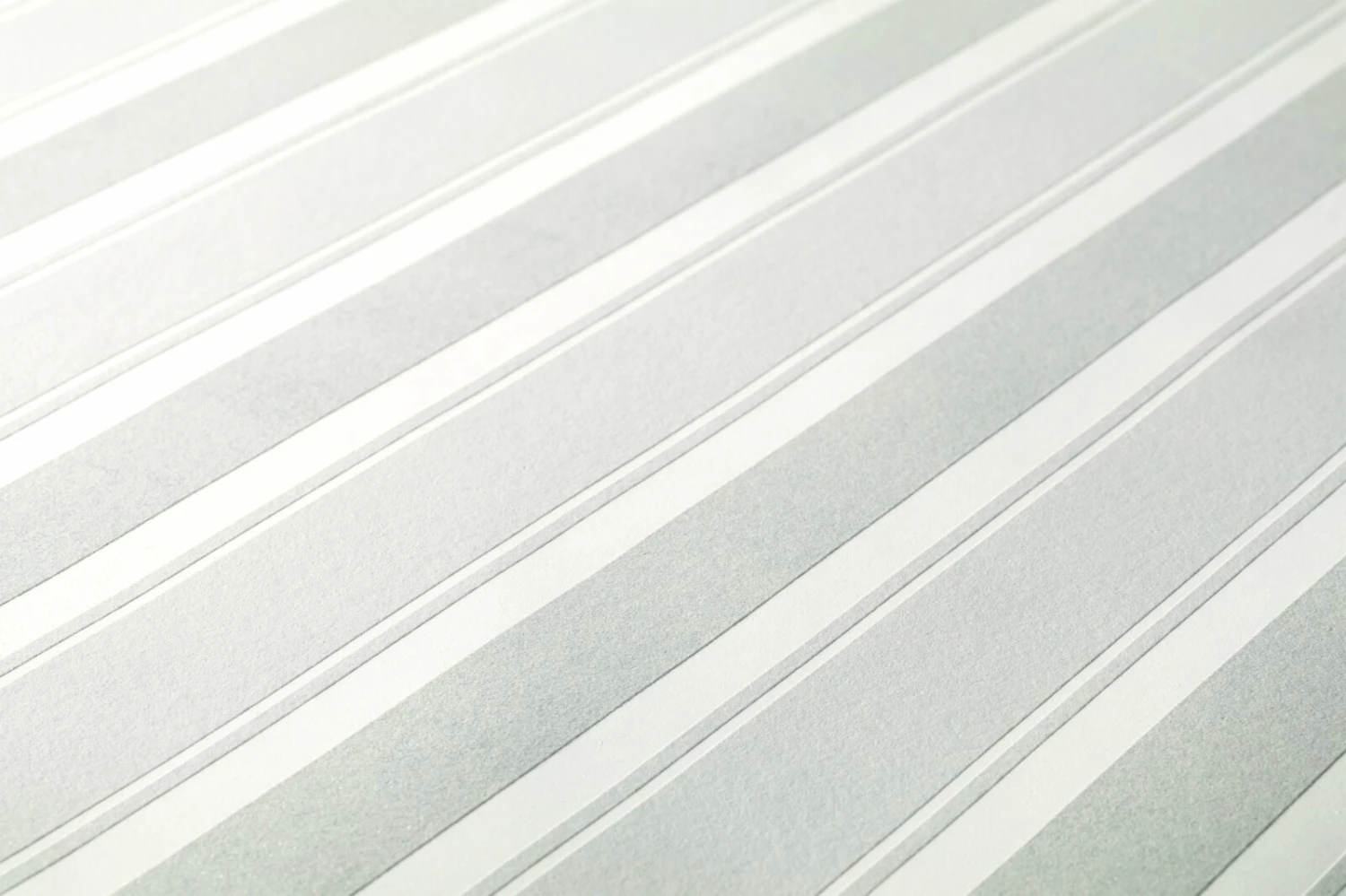 Vliestapete NEUE BUDE 2.0 - grau - Streifen - 10 Meter 3 Vliestapete NEUE BUDE 2.0 - grau - Streifen - 10 Meter – Bild 3