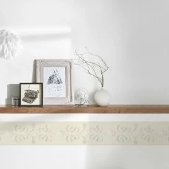 Papier-Borte ONLY BORDERS 10 - silber-creme - 5 Meter -Baumarkt Verkaufsgeschäft 9004614600 04 1600Wx1600H